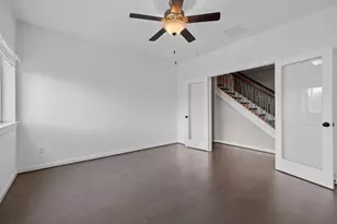 1523 Aldana Pl, Houston, TX 77055 - Photo 17
