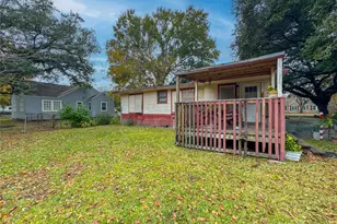 821 Cypress St, La Marque, TX 77568 - Photo 23