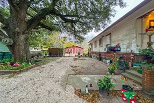 821 Cypress St, La Marque, TX 77568 - Photo 29