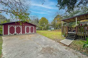 821 Cypress St, La Marque, TX 77568 - Photo 21