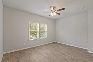 13502 Axel Ln, Houston, TX 77047 - Photo 17