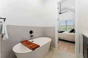 2528 Live Oak St, Houston, TX 77004 - Photo 17