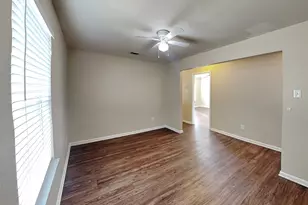 11830 Rolling Stream Dr, Tomball, TX 77375 - Photo 9