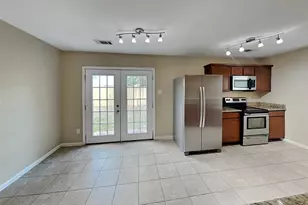 11830 Rolling Stream Dr, Tomball, TX 77375 - Photo 3