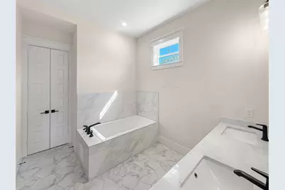 4113 Lemac Drive, Houston, TX 77025 - Photo 15