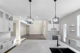 4113 Lemac Dr, Houston, TX 77025 - Photo 11