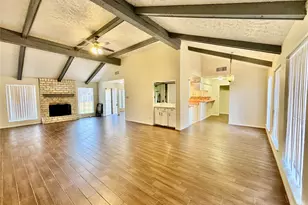 10131 Sagedale Dr, Houston, TX 77089 - Photo 7