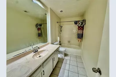 10131 Sagedale Drive, Houston, TX 77089 - Photo 15