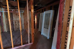 1005 Hogan St, Houston, TX 77009 - Photo 9