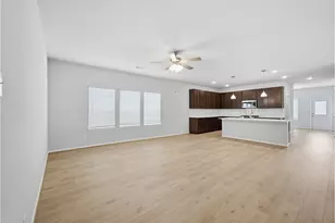 768 Red Mulberry St, La Marque, TX 77568 - Photo 9