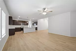 768 Red Mulberry St, La Marque, TX 77568 - Photo 13