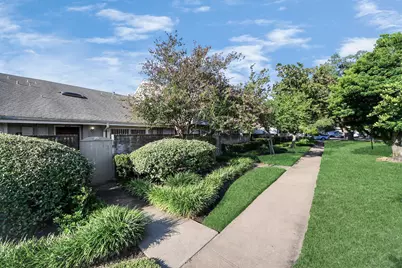 12934 Greenway Chase Court #2934, Houston, TX 77072 - Photo 3