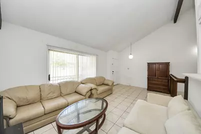 12934 Greenway Chase Court #2934, Houston, TX 77072 - Photo 9