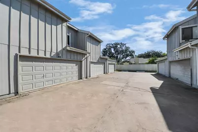 12934 Greenway Chase Court #2934, Houston, TX 77072 - Photo 33