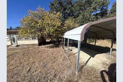131 Lakeview Drive, Nocona, TX 76255 - Photo 3
