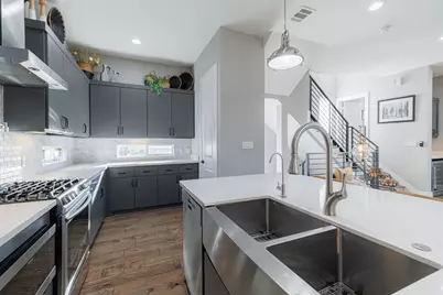 315 Middleton Street, Houston, TX 77003 - Photo 13