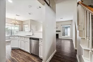 11902 Oakner Dr, Tomball, TX 77377 - Photo 9