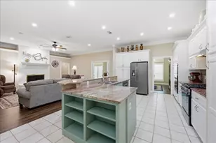 6329 Bentwater Dr, Orange, TX 77632 - Photo 9