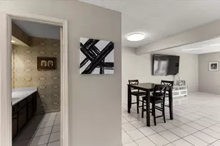 1846 Hollister St, Houston, TX 77080 - Photo 9