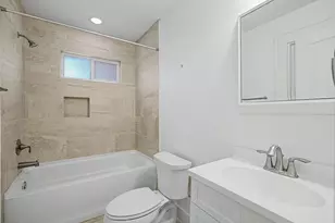 701 E 17th St, Houston, TX 77008 - Photo 15