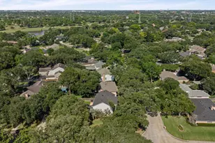 3030 Broadmoor Dr, Sugar Land, TX 77478 - Photo 37