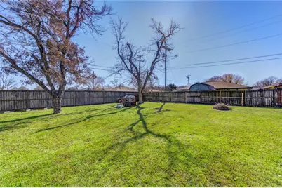 2705 6th Avenue N, Texas City, TX 77590 - Photo 21