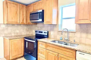 10060 Emnora Ln, Houston, TX 77080 - Photo 3