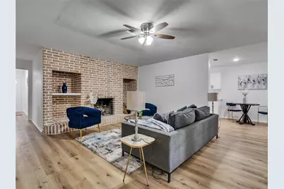 511 Stadium Lane, Friendswood, TX 77546 - Photo 5