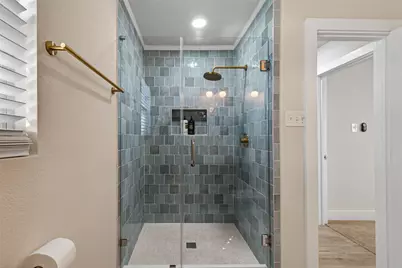 2320 43rd Street, Galveston, TX 77550 - Photo 15