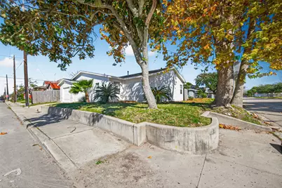 2320 43rd Street, Galveston, TX 77550 - Photo 23