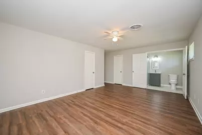 5438 Jackwood Street, Houston, TX 77096 - Photo 17