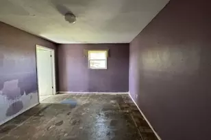 2605 E 19th St, Lubbock, TX 79403 - Photo 9