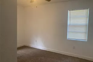 10430 Wicklowe St, Houston, TX 77016 - Photo 7