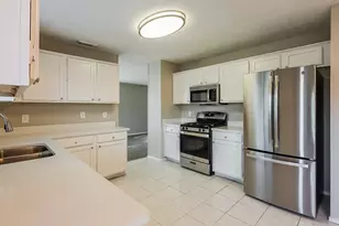 1909 Wildwood Ridge Dr, Missouri City, TX 77489 - Photo 9