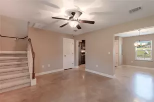 2002 20th St, Huntsville, TX 77340 - Photo 5