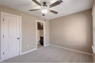2002 20th Street #501, Huntsville, TX 77340 - Photo 17