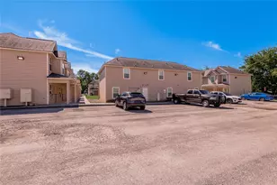 2002 20th St, Huntsville, TX 77340 - Photo 27