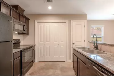 2002 20th Street #501, Huntsville, TX 77340 - Photo 13