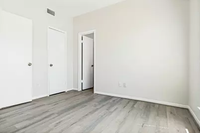 2626 Holly Hall Street #605, Houston, TX 77054 - Photo 13