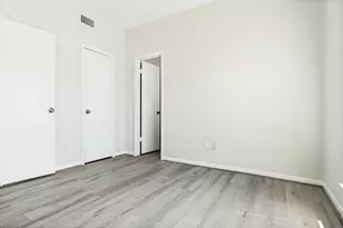 2626 Holly Hall St, Houston, TX 77054 - Photo 13