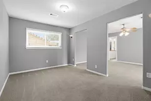 2818 Frostwood Cir, Dickinson, TX 77539 - Photo 15