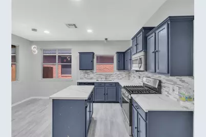 15834 Mountain Mist Trail, Houston, TX 77049 - Photo 11
