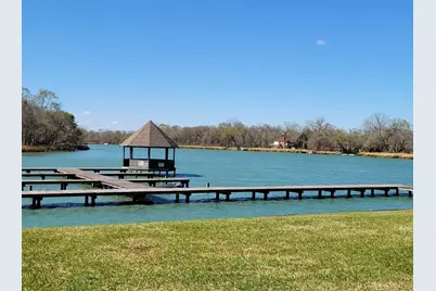 151 Island Boulevard, Missouri City, TX 77459 - Photo 1