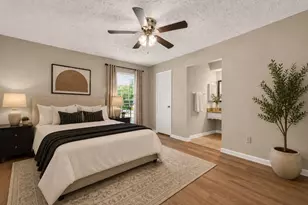 1519 Hitherfield Dr, Sugar Land, TX 77498 - Photo 5