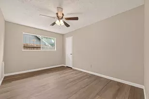 1519 Hitherfield Dr, Sugar Land, TX 77498 - Photo 29