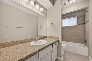 1519 Hitherfield Dr, Sugar Land, TX 77498 - Photo 31
