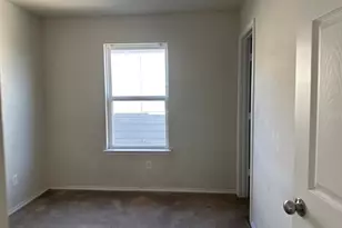 3715 Friendly Acres, Selma, TX 78154 - Photo 15