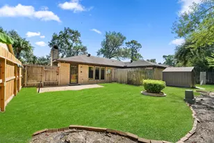 242 Blackwater Ln, Houston, TX 77015 - Photo 21