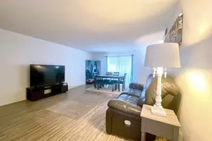 1901 S Voss Rd, Houston, TX 77057 - Photo 11