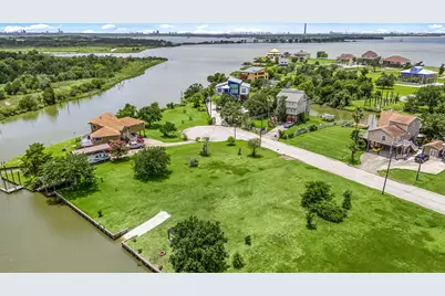 222 Rue Orleans Street, Baytown, TX 77520 - Photo 13